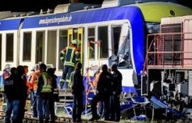 გერმანიაში მატარებლები შეეჯახა ერთმანეთს - 2 ადამიანი დაიღუპა გერმანიაში მატარებლები შეეჯახა ერთმანეთს - 2 ადამიანი დაიღუპა