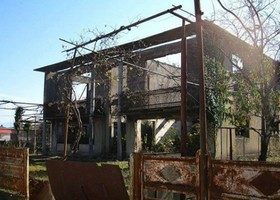 "ეს მელიტონ ქანთარიას სახლია ოჩამჩირეში... დაგვიფასეს რუსებმა უზარმაზარი მსხვერპლი... აფხაზეთი და შიდა ქართლი წაგვართვეს" - მალხაზ პატარაიას ემოციური პოსტი