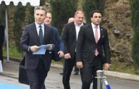 რა აკავშირებს თემურ აბაზოვს ბიძინა ივანიშვილთან