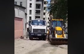 ნინო ლომჯარია: "რომელიღაც დეველოპერი სანამ 20 სართულს არ აიყვანს, ჩვენ გადაადგილების, სუნთქვის და არსებობის უფლება არ გვაქვს" ნინო ლომჯარია: "რომელიღაც დეველოპერი სანამ 20 სართულს არ აიყვანს, ჩვენ გადაადგილების, სუნთქვის და არსებობის უფლება არ გვაქვს"