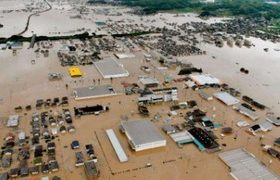 იაპონიაში წყალდიდობის შედეგად დაღუპულთა რიცხვი 100-მდე გაიზარდა იაპონიაში წყალდიდობის შედეგად დაღუპულთა რიცხვი 100-მდე გაიზარდა