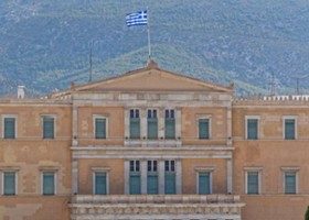 საბერძნეთმა რუსეთი „მუდმივ უპატივცემულობაში“ დაადანაშაულა