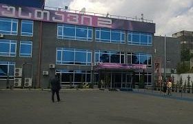 „რუსთავი 2“-ის წილის მფლობელი დეპუტატ კობა ნაყოფიას შვილი, ნიკოლოზ ნაყოფია გახდა