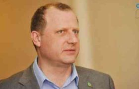 „განათლების სისტემა უნდა დაინგრეს!"-"გირჩის" ახალი ინიციატივა
