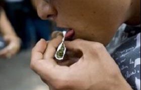 ნეფე ჰაერში აისროლეს და დაჭერა დაავიწყდათ - ოზურგეთში ქორწილის ჩაშლის მიზეზი მარიხუანა გახდა ნეფე ჰაერში აისროლეს და დაჭერა დაავიწყდათ - ოზურგეთში ქორწილის ჩაშლის მიზეზი მარიხუანა გახდა