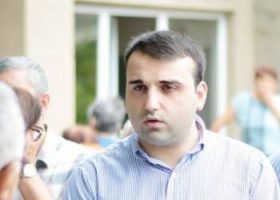 დავა 3 ლიტრი წყლის გამო - კასპის მერს სასამართლოში უჩივიან