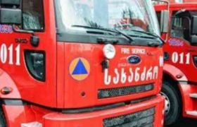 თემქაზე პლასტმასის ნედლეულის საწყობში ხანძარი გაჩნდა