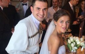 "მესამე შვილი შევიძინე” - დავით ზალკალიანის ქალიშვილი სოფო გიორგი კვარაცხელიაზე გათხოვდა