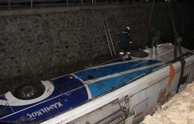 თურქეთში ავტობუსი გადაბრუნდა - დაიღუპა 7, დაშავდა 28 ადამიანი თურქეთში ავტობუსი გადაბრუნდა - დაიღუპა 7, დაშავდა 28 ადამიანი