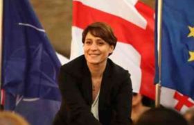 ელენე ხოსტარია: “მოვუწოდებ „ქართულ ოცნებას“, დამშვიდნენ და ნუ ქმნიან ხელოვნურ აჟიოტაჟს”