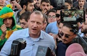 შსს - ”ზურაბ ჯაფარიძე პოლიციელებს ნებაყოფლობით გაჰყვა” შსს - ”ზურაბ ჯაფარიძე პოლიციელებს ნებაყოფლობით გაჰყვა”
