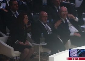 საქართველოს პრეზიდენტი პარიზში მშვიდობის ფორუმის გახსნას დაესწრო