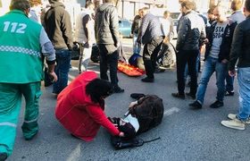 წერეთელზე მერსედესის ჯიპი 2 ქვეითს დაეჯახა