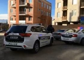 ტვ პირველის ჟურნალისტი თათია ჩაფიჩაძე გლდანში "ოცნების" მომხრეებმა ცემეს - ვიდეო