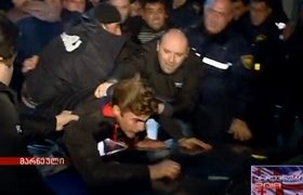 მარნეულში ვაშაძის გამარჯვებას ხელჩართული ჩხუბი მოჰყვა