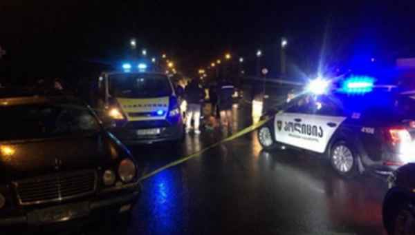 გორში მერსედესი ქვეითს დაეჯახა