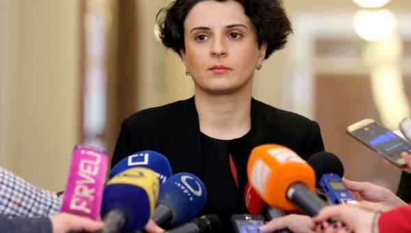"გიორგი გახარია ხვალ აბსოლუტურად ყველაფერზე ისაუბრებს, რაზეც დეპუტატებს კითხვები ექნებათ" - ნათია მეზვრიშვილი