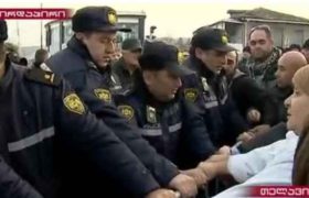 თელავის ცენტრში არეულობაა