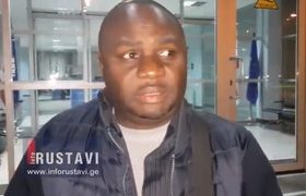 რუსთავში ფერადკანიანი მამაკაცი ცემეს - ვიდეო რუსთავში ფერადკანიანი მამაკაცი ცემეს - ვიდეო