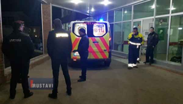 რუსთავის სასაფლაოზე 50 წლის კაცმა 3 ახალგაზრდა დაჭრა - ვიდეო