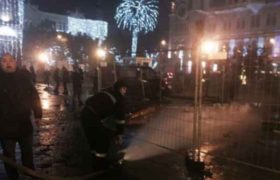 ბათუმში ფოიერვერკი მთავარ ნაძვის ხესთან მიწაზე აფეთქდა - 4 ადამიანი დაშავდა