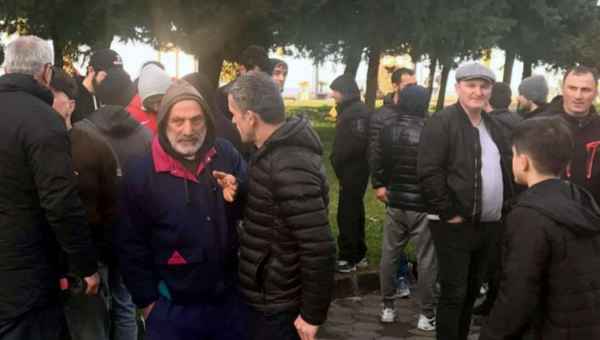 ”გეგეშიძე ორჯერ გალახეს და ის რომ ურტყამს, მხოლოდ ის ჩანს” - ბათუმში გეგეშიძის გამოშვებას ითხოვენ