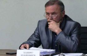 წყალტუბოს საკრებულოს თავმჯდომარე გრიგოლ ივანეიშვილი სუს-მა საკრებულოს სხდომაზე დააკავა
