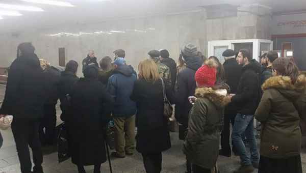 თბილისის მეტროპოლიტენის მეორე ხაზზე მატარებლების მოძრაობა შეწყვეტილია