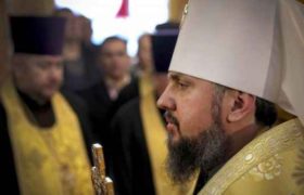 კიევში მიტროპოლიტ ეპიფანეს ინტრონიზაცია გაიმართა - მას საქართველოს ელჩი გელა დუმბაძე დაესწრო