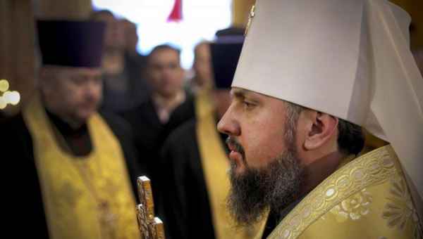 კიევში მიტროპოლიტ ეპიფანეს ინტრონიზაცია გაიმართა - მას საქართველოს ელჩი გელა დუმბაძე დაესწრო