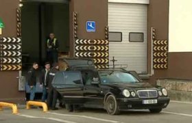 დავით რაზმაძე საქართველოში ჩამოასვენეს დავით რაზმაძე საქართველოში ჩამოასვენეს