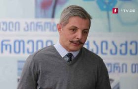 "50 წლამდე პაციენტს საოპერაციოდ ვამზადებთ, ანესთეზიოლოგის კითხვაზე ალერგიული ხომ არ არის, ამბობს, ექიმო, არ ვიცი დედაჩემს ვკითხავო“