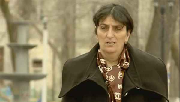 ”ცოლი ცემით მემუქრებოდა, ერთხელ კედელიც კი გამოანგრია” - რაზმიკ თამასიანი მეუღლეს უჩივის