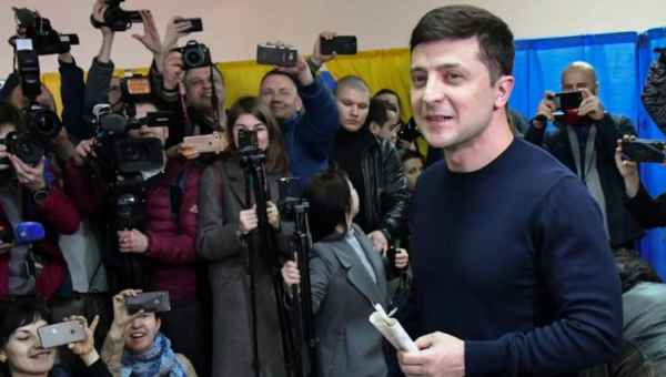 უკრაინა, ეგზიტპოლი - 1.ზელენსკი - 30,4%, 2.პოროშენკო - 17,8%, 3.ტიმოშენკო - 14,2%