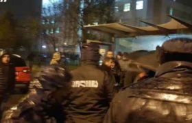 ბათუმში მელანო ფუტკარაძის ახლობლები პოლიციას დაუპირისპირდნენ