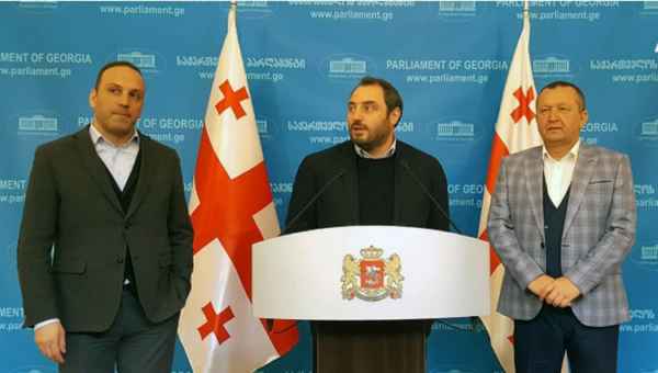 ლევან გოგიჩაიშვილი - "მოხდა აფეთქება, სოცმუშაკთა 99% გაფიცულია“