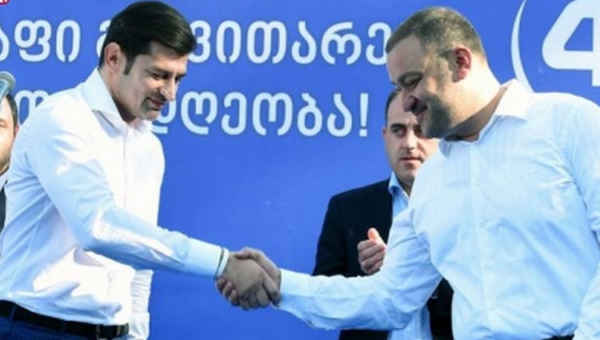 ბექა ოდიშარია - „ბოდიშს ვიხდი და, ჩვენ არ გვყავს კარიკატურა პოლიტიკოსების გადასაყენებელი თბილისის მერი“
