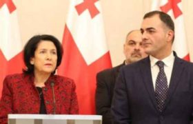 ლაშა ჟვანია სალომე ზურაბიშვილს ტოვებს - ”ვაგრძელებ მუშაობას ჩემს ტკბილ და ბრძენ პატრიარქთან”