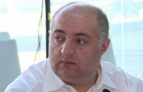 "რამენაირად უნდა ჩამოყალიბდეთ, კოკა ყანდიაშვილი ვარ თუ არაფორმალური მმართველი" - ვის მიმართავს "ქართული ოცნების" PR სამსახურის ხელმძღვანელი