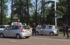 ქუთაისში 2 დას მანქანა დაეჯახა