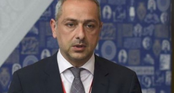 ირაკლი სესიაშვილი - "ელენე ხოშტარიასა და გიორგი გახარიას ფინჯან ყავაზე მეც დავპატიჟებ"
