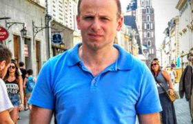 „ივანიშვილი ადრე ამბობდა, ავლაბრის რეზიდენციის შენახვა ძვირი ჯდებაო... ახლა კი ორი სასახლე უნდა შევინახოთ“ „ივანიშვილი ადრე ამბობდა, ავლაბრის რეზიდენციის შენახვა ძვირი ჯდებაო... ახლა კი ორი სასახლე უნდა შევინახოთ“