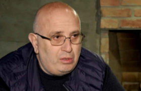"ჩვენს ხელისუფლებას ბავშვობაში კვერცხის ჭამას აძალებდნენ" - ზურაბ უჩუმბეგაშვილი ქათმის ხორცის და კვერცხის დღგ-სგან გათავისუფლებას ითხოვს