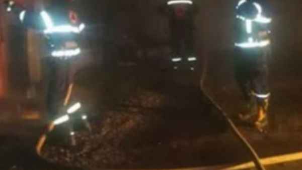 ნავთლუღის ბაზართან ჯიხურები დაიწვა