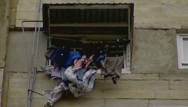 თბილისში, პეკინის 41-ში, მე-10 სართულიდან 45 წლის ქალი გადმოვარდა