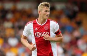 მატიას დე ლიხტი სავარაუდოდ პსჟ-ში გადავა