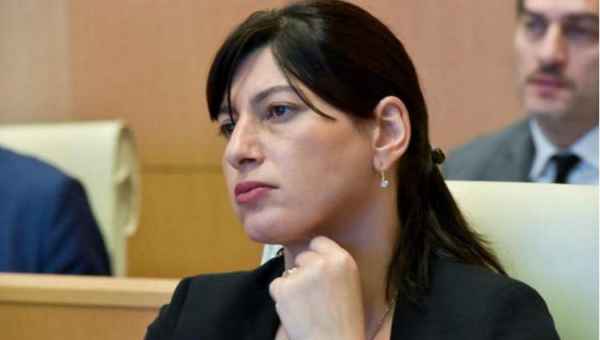 სოფიო ქაცარავა დეპუტატის მანდატს ტოვებს