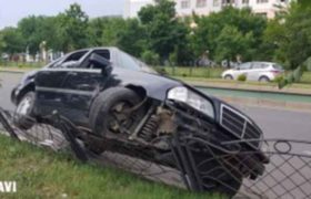 რუსთავში მერსედესი ჯებირზე ავარდა რუსთავში მერსედესი ჯებირზე ავარდა