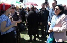 პრეზიდენტი წმინდა ნინოს საქართველოში შემოსვლის დღისადმი მიძღვნილ ლოცვით მსვლელობას შეუერთდა