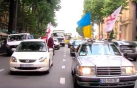 სამოქალაქო პროტესტი გახარიას წინააღმდეგ - ავტოკოლონები შსს-კენ მიემართებიან